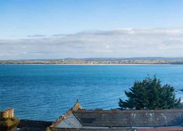 Number One - Stones Court Villa St Ives 